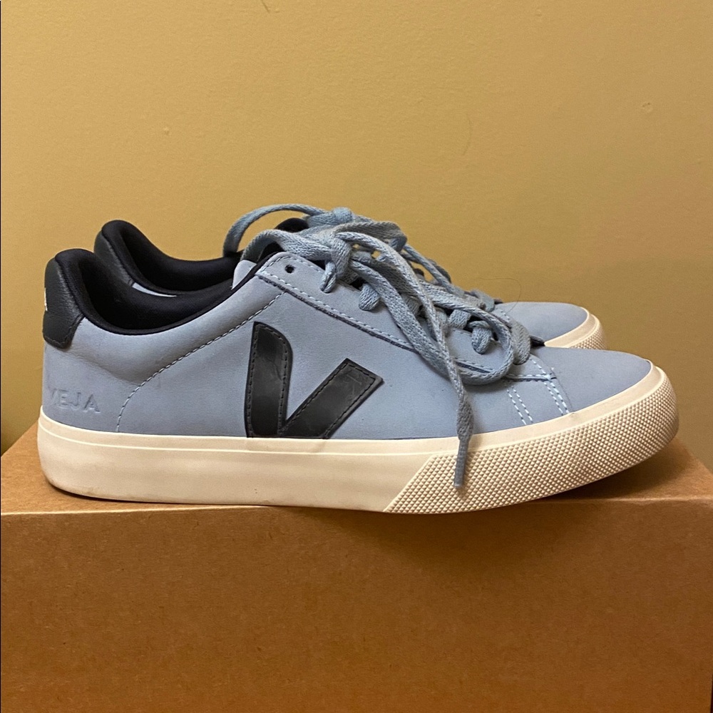 Women’s Veja Blue Nubuck Campo size 8 Sneaker - Picture 7 of 11